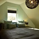 Villa In With Garden