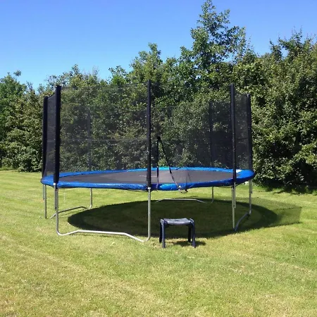 Villa In With Garden