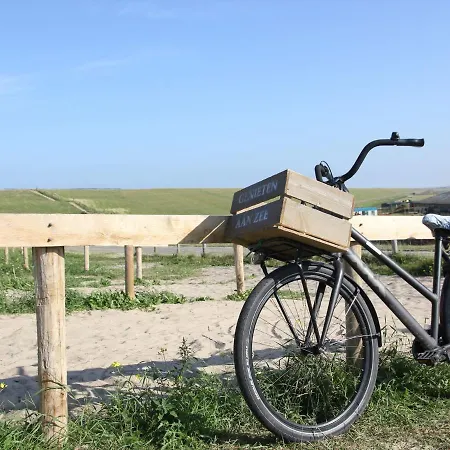 In With Garden Villa